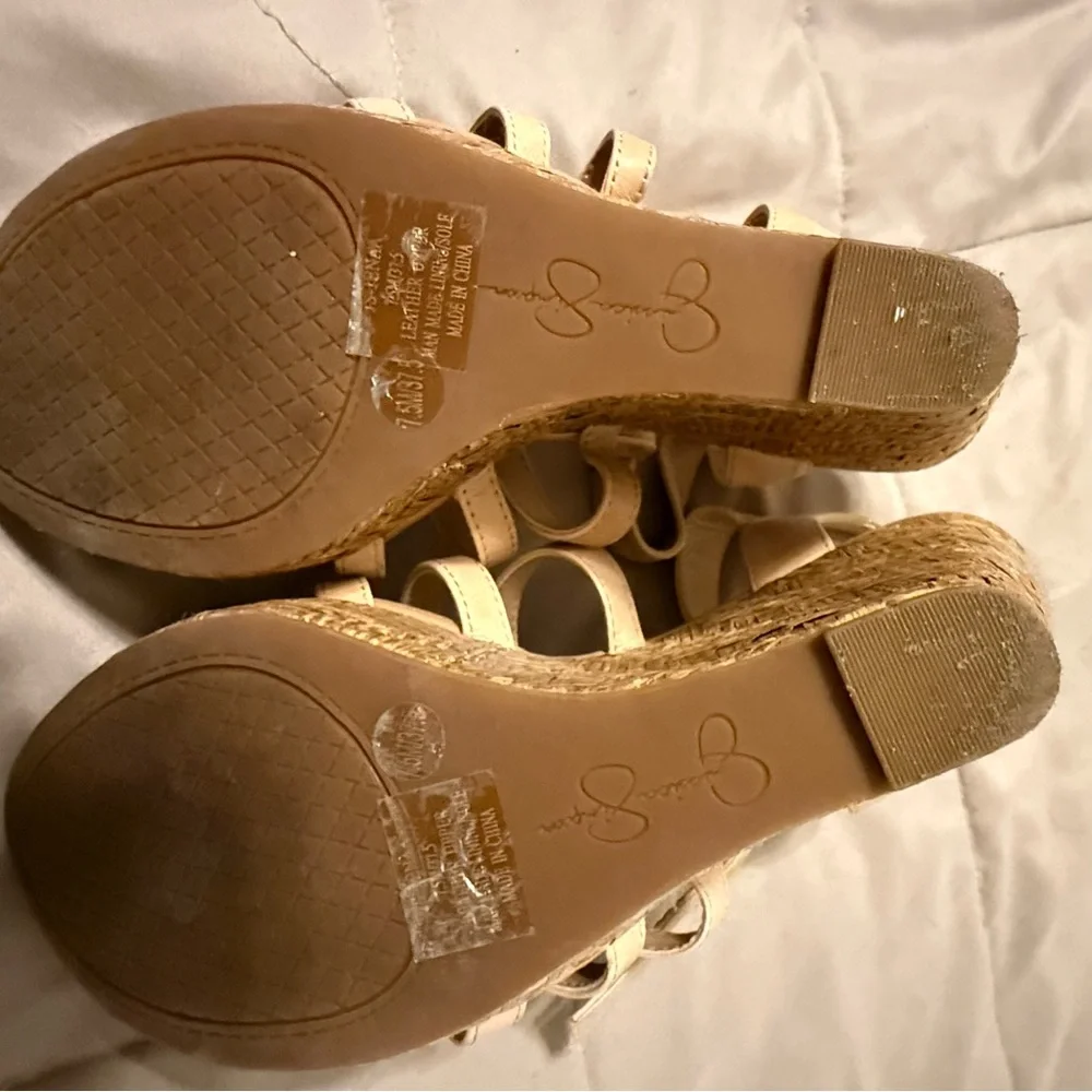 Jessica Simpson Jenna nude gladiator style platform wedge sandals EUC 7.5